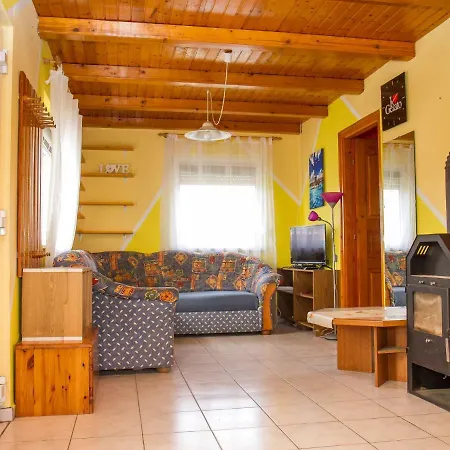 Holiday Balaton H503 *